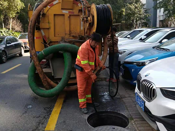 仪陇排污管道清淤